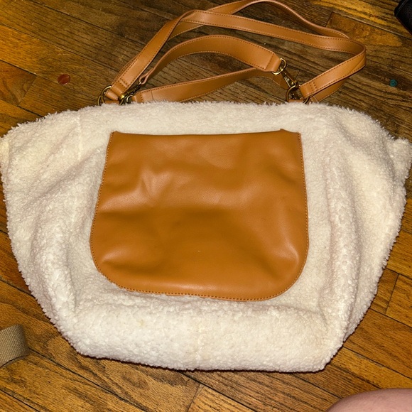 Anthropologie Handbags - Anthropologie Tan and Cream Shoulder Bag